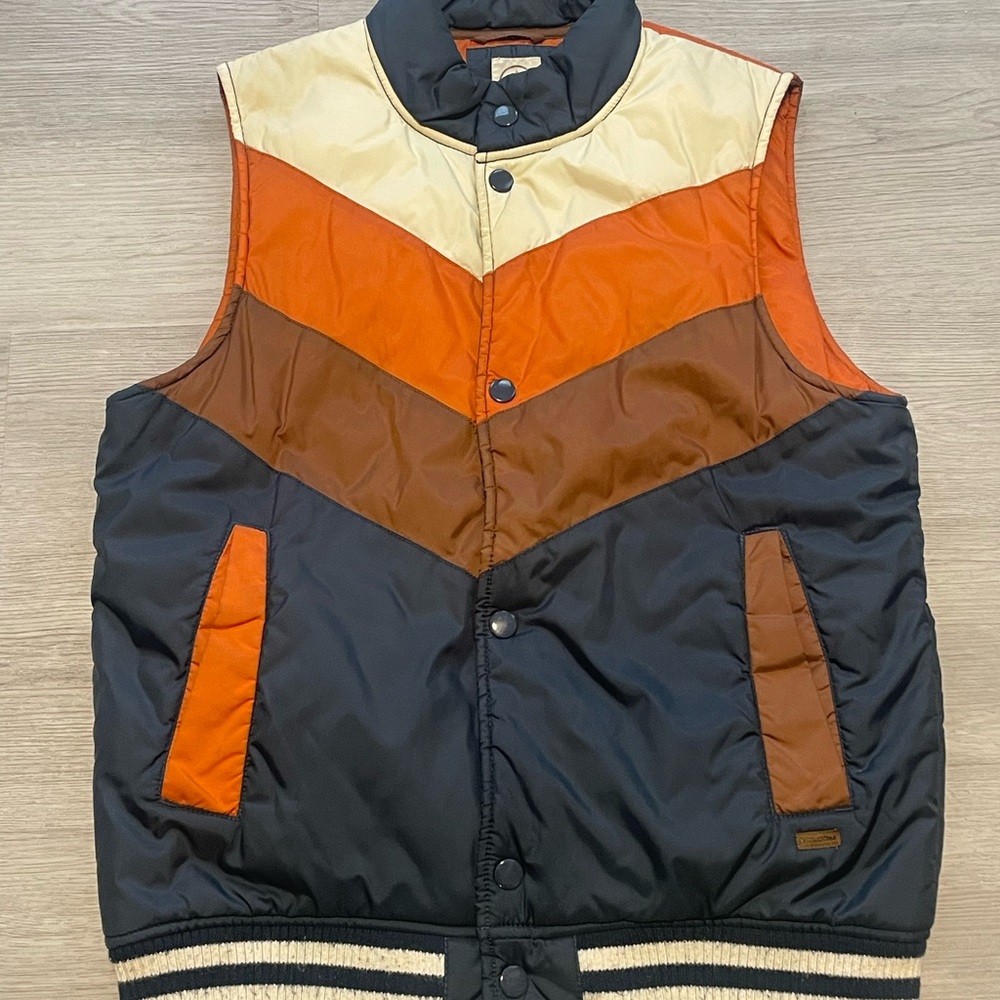 Volcom Men's Multicolor Chevron Puffer Vest